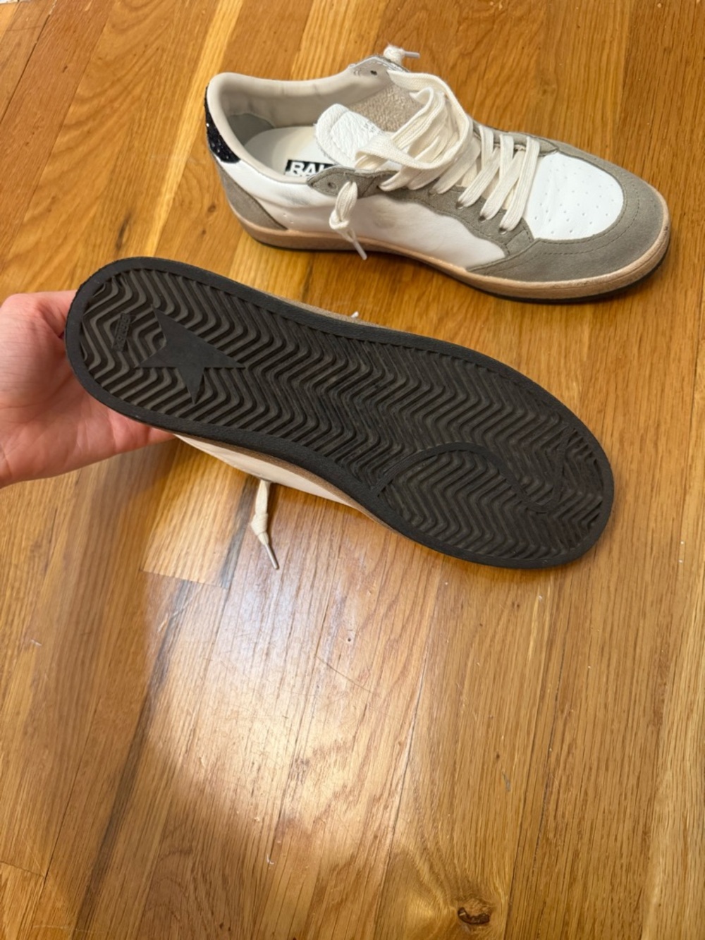 Golden Goose Ball Star Genuine leather with Black Star - Picture 5 of 5